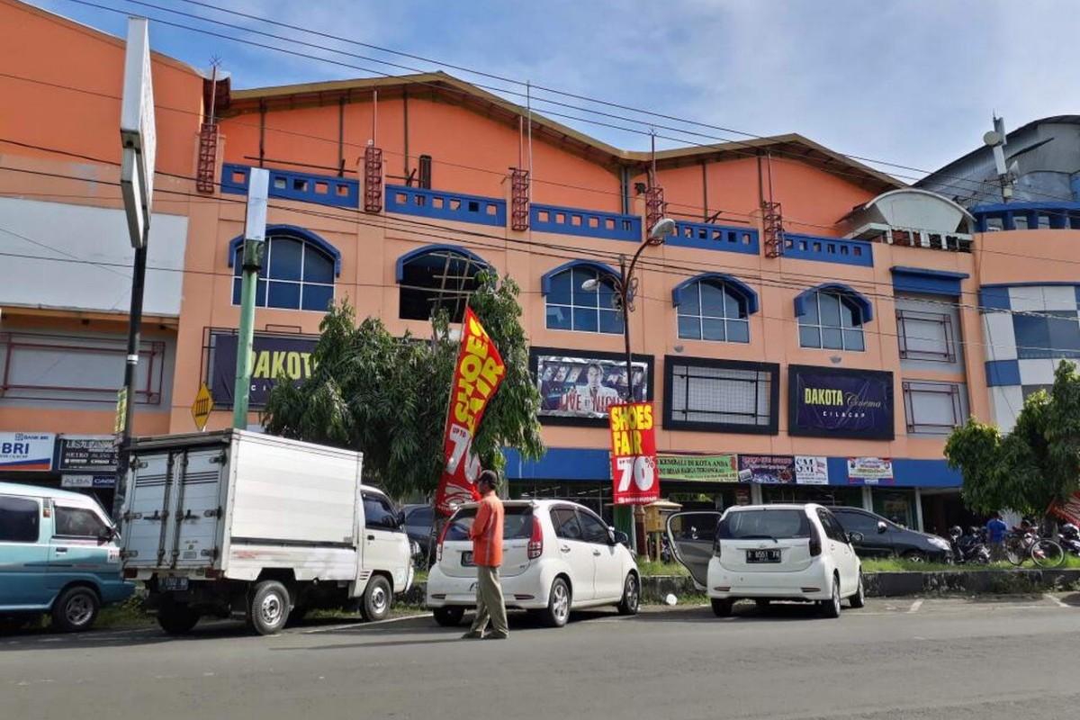 Langgeng Jaya: Jantung Belanja Cilacap yang Tak Pernah Padam